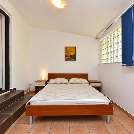 Dragica 929 Apartment