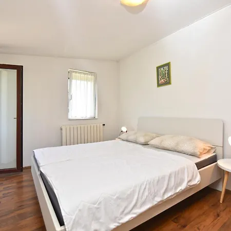 Apartment Dragica 929