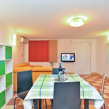 Dragica 929 Apartman Fažana