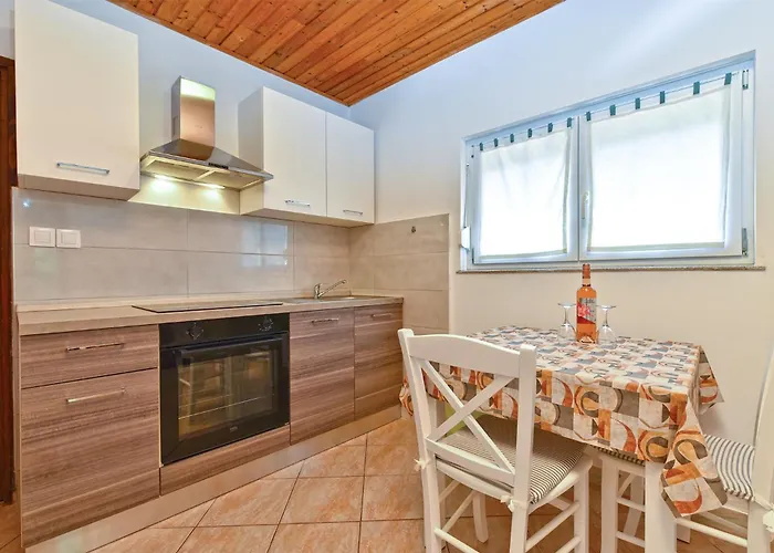 Διαμέρισμα Dragica 929 *